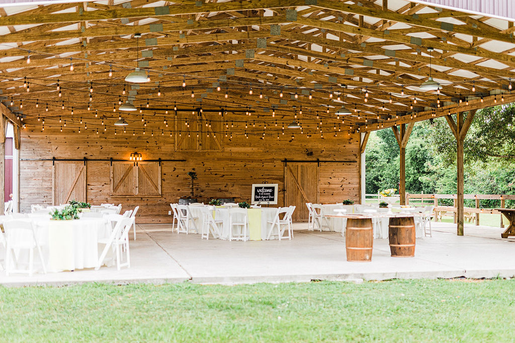 outdoor wedding reception